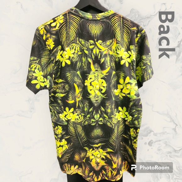 Eleven Paris PEACE Allover Jungle Print Graphic Tee NWT Size S - Picture 2 of 6